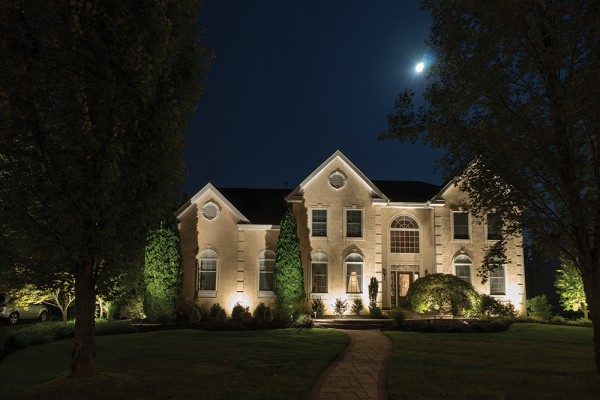 Landscape Lighting | Young's Landscape Management, Inc.