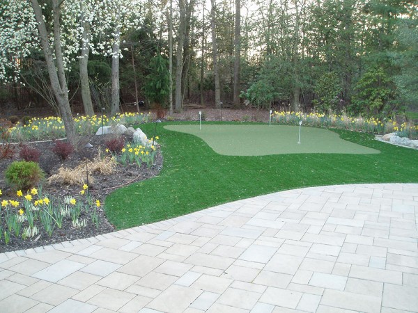 Synthetic Turf | Young's Landscape Management, Inc.