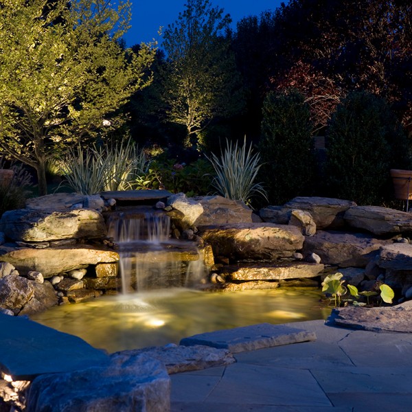 Water Feature | Young's Landscape Management, Inc.